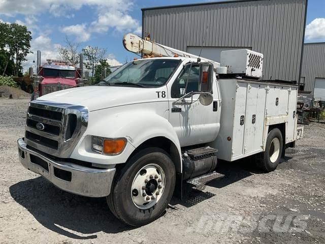 Ford F-750 Pick up/Dropside