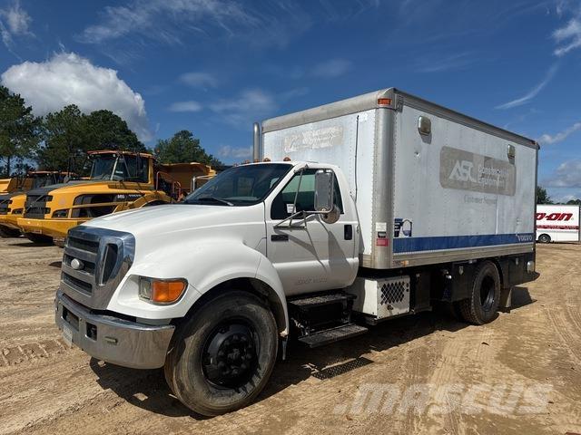 Ford F-750 Construction - Others