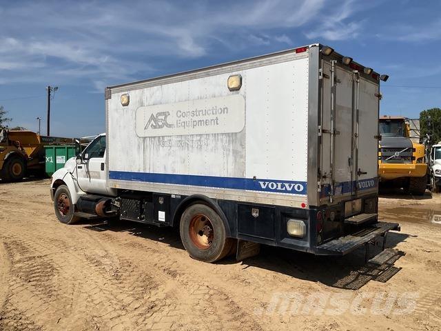 Ford F-750 Tanker trucks