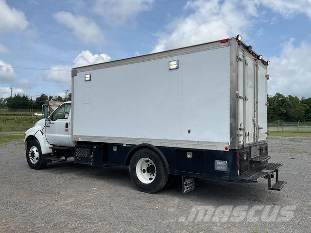 Ford F-750 Construction - Others