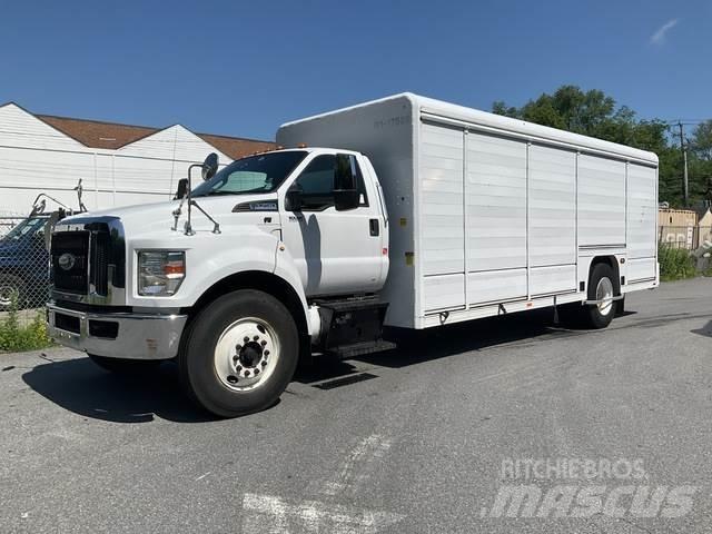 Ford F-750 Beverage delivery trucks