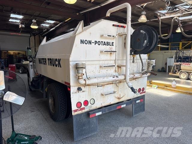 Ford F-750 Water tankers