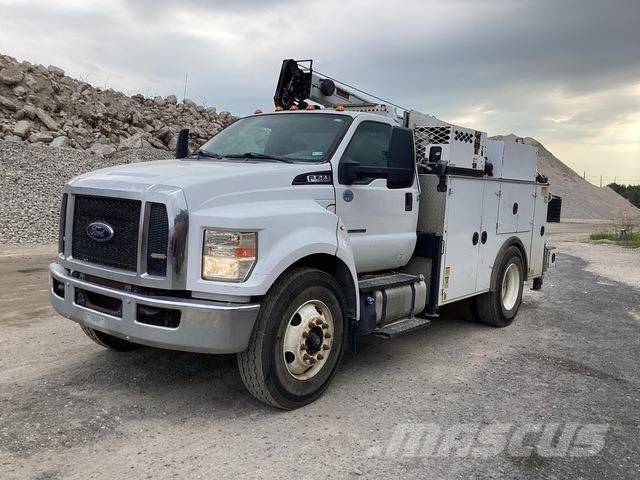 Ford F-750 Municipal / general purpose vehicles