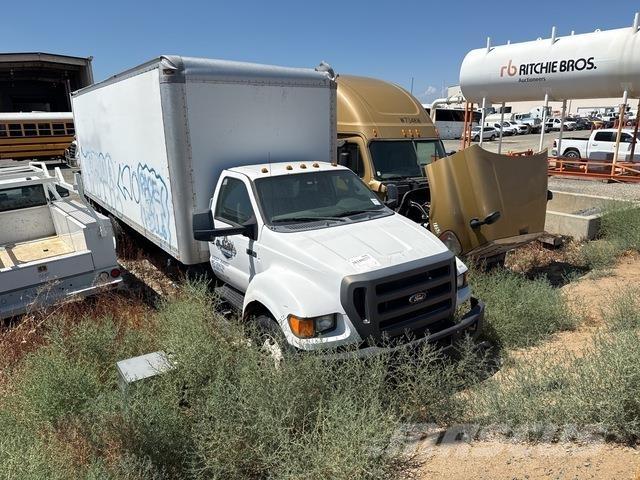 Ford F-750 Box body trucks