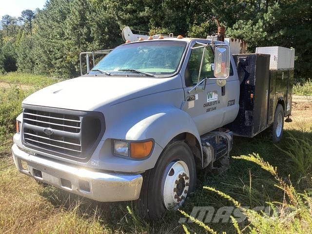 Ford F-750 Municipal / general purpose vehicles