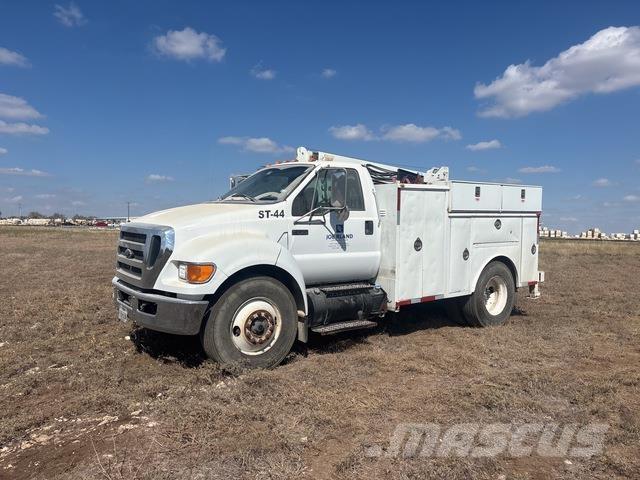 Ford F-750 Municipal / general purpose vehicles