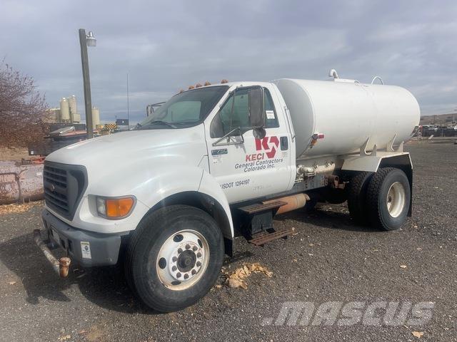 Ford F-750 Water tankers