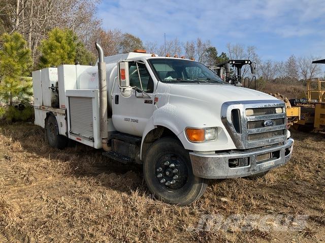 Ford F-750 Tanker trucks