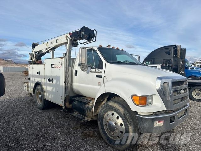 Ford F-750 Municipal / general purpose vehicles