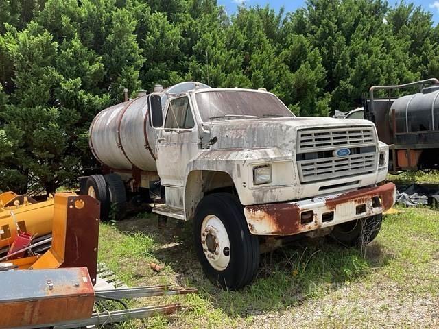 Ford F700 Tanker trucks