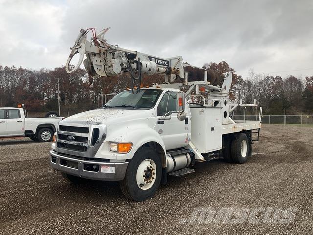 Ford F750 Mobile drill rig trucks