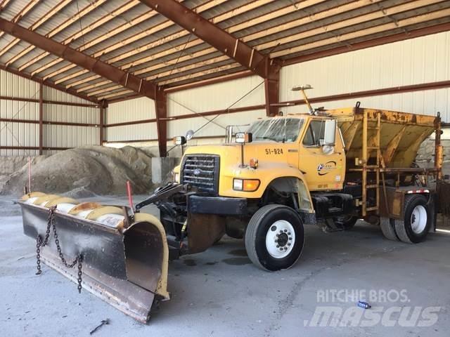 Ford F800 Snow blades and plows