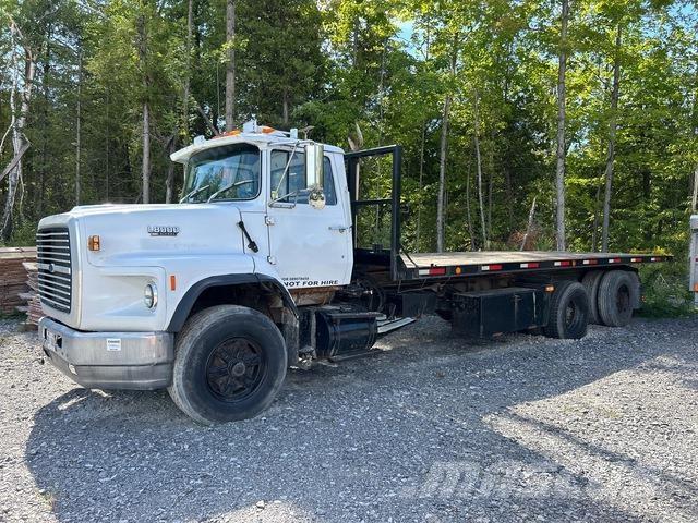 Ford L8000 Recovery vehicles