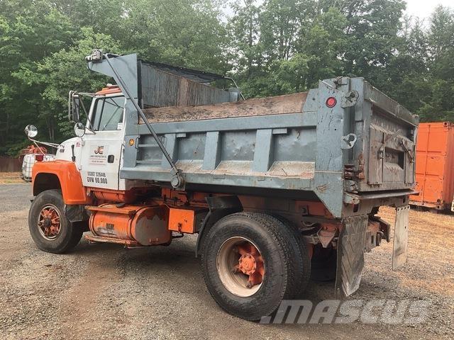 Ford L9000 Tipper trucks