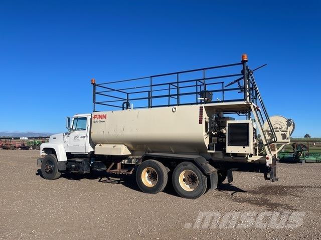 Ford L9000 Agriculture - Others