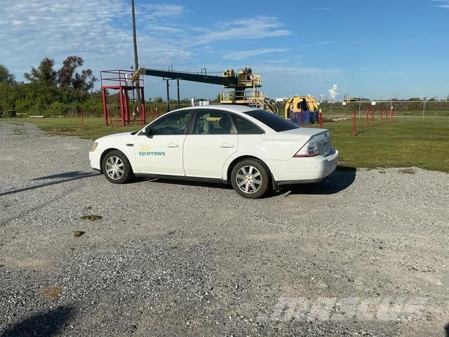 Ford Taurus Cars