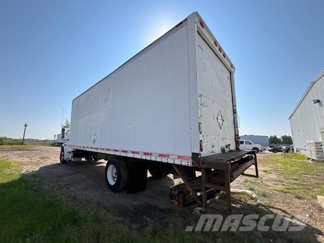 Freightliner  Box body trucks
