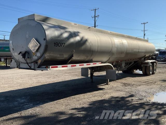 Fruehauf  Tanker trailers