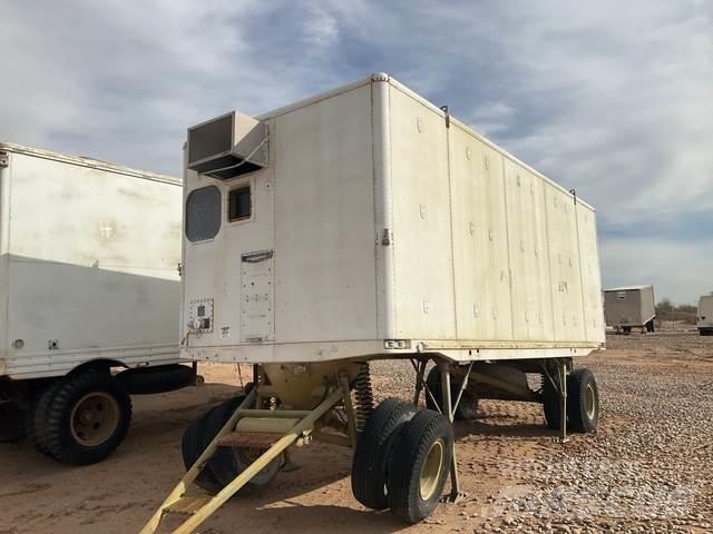 Fruehauf M244 Box body trailers