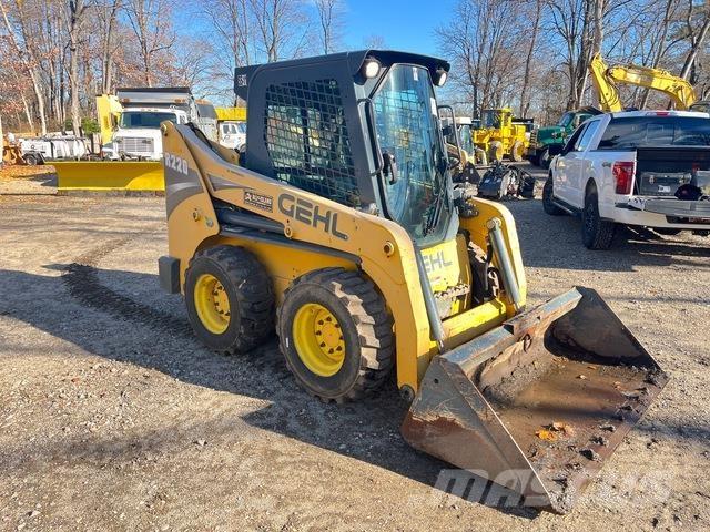 Gehl R220 Skid steer loaders