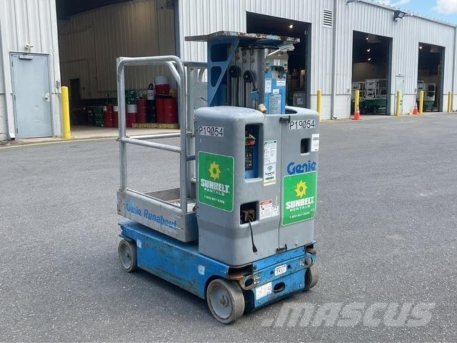 Genie GR-15 Vertical mast lifts