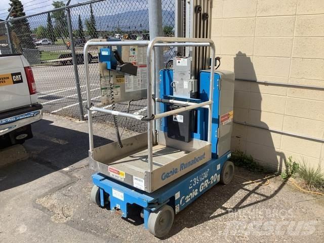 Genie GR-20 Vertical mast lifts