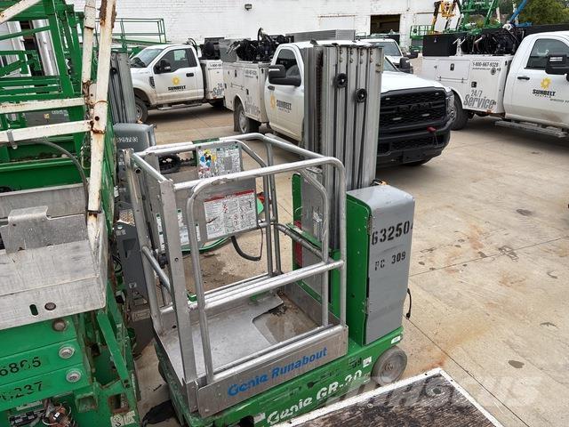 Genie GR-20 Vertical mast lifts