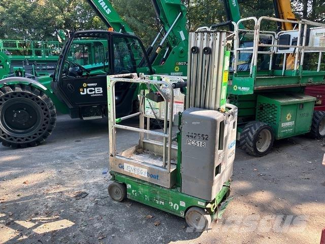 Genie GR-20 Vertical mast lifts