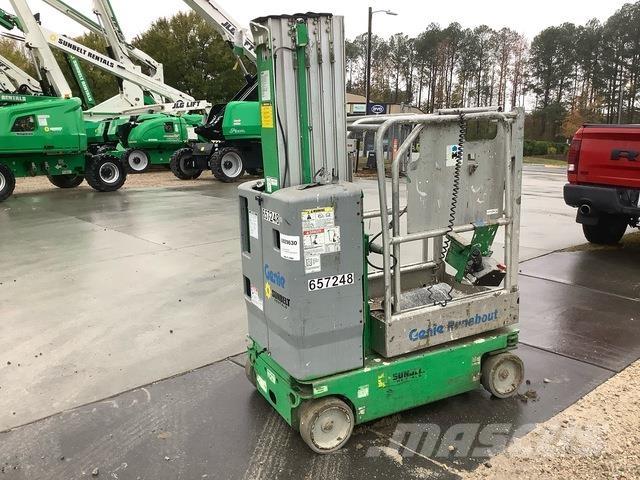 Genie GR-20 Vertical mast lifts