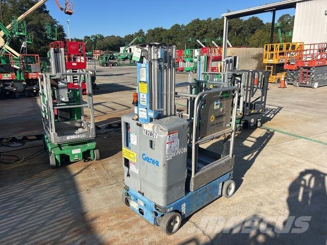 Genie GR-20 Vertical mast lifts