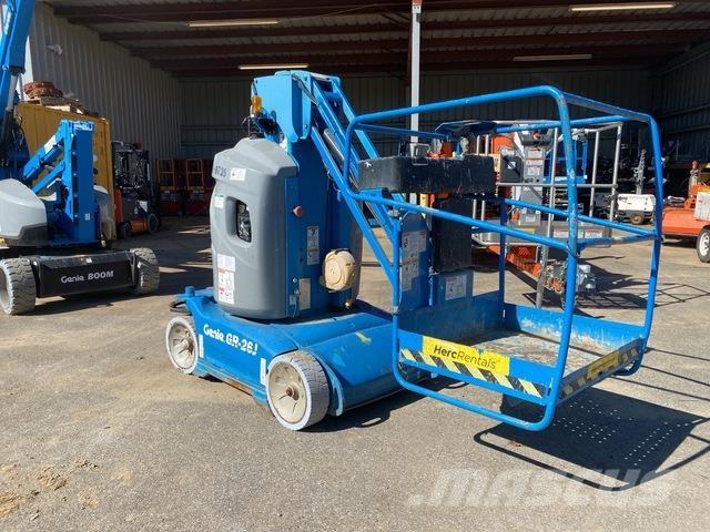 Genie GR-26J Vertical mast lifts