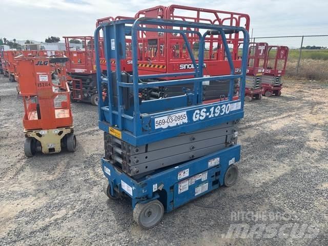 Genie GS-1930 Scissor lifts