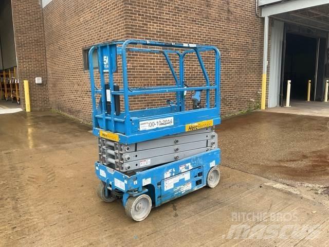 Genie GS-1930 Scissor lifts
