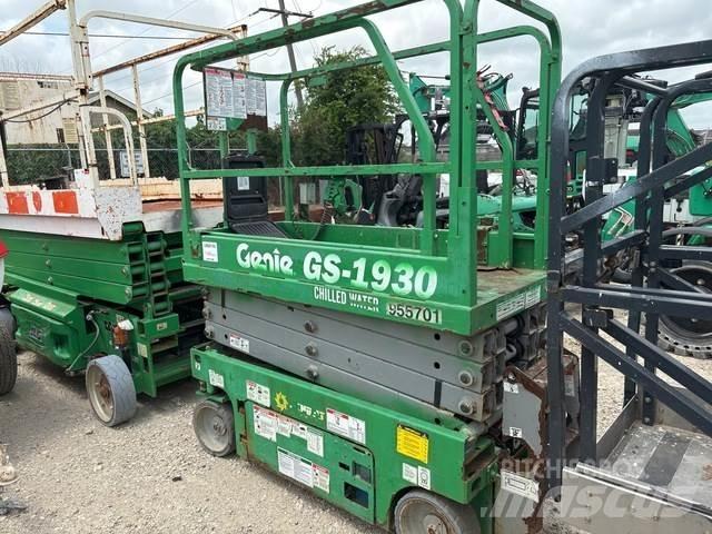 Genie GS-1930 Scissor lifts