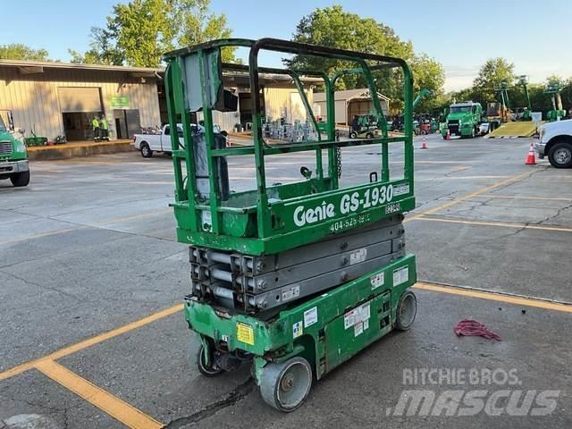 Genie GS-1930 Scissor lifts
