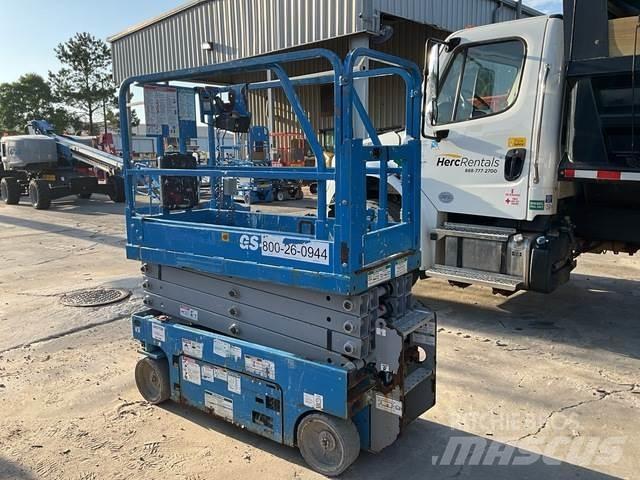 Genie GS-1930 Scissor lifts