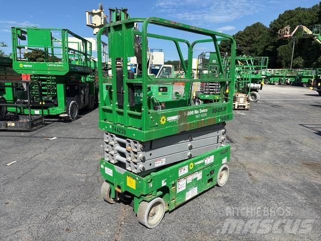 Genie GS-1930 Scissor lifts