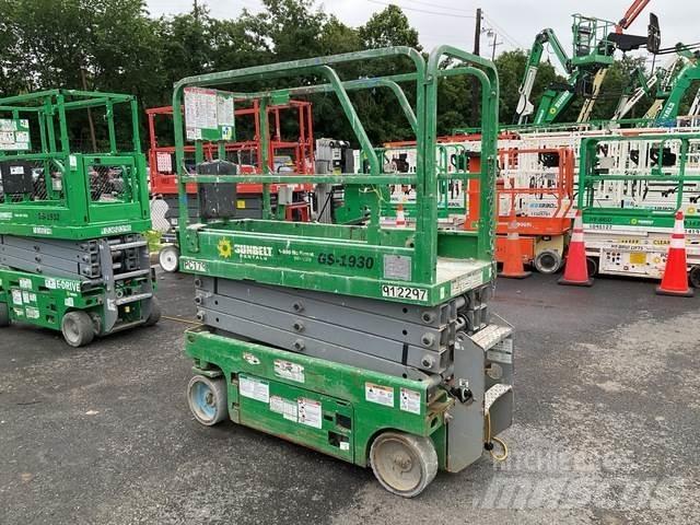 Genie GS-1930 Scissor lifts