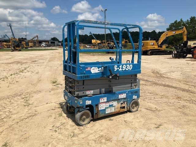 Genie GS-1930 Scissor lifts