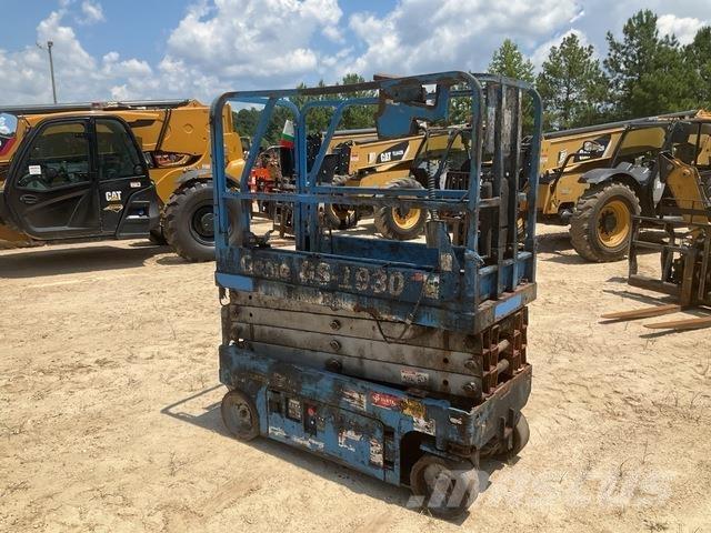 Genie GS-1930 Scissor lifts