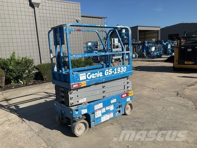 Genie GS-1930 Scissor lifts