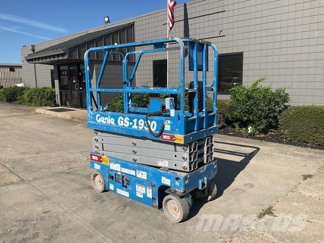 Genie GS-1930 Scissor lifts