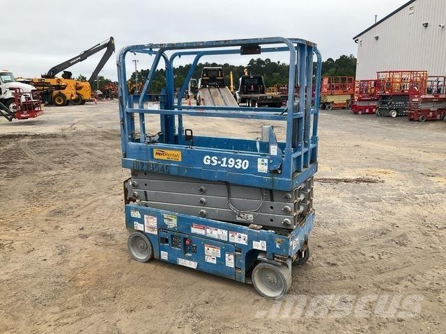 Genie GS-1930 Scissor lifts