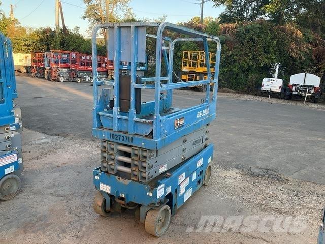 Genie GS-1930 Scissor lifts