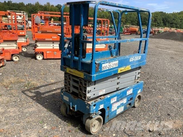 Genie GS-1930 Scissor lifts