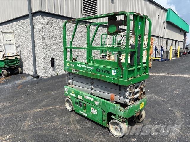 Genie GS-1930 Scissor lifts