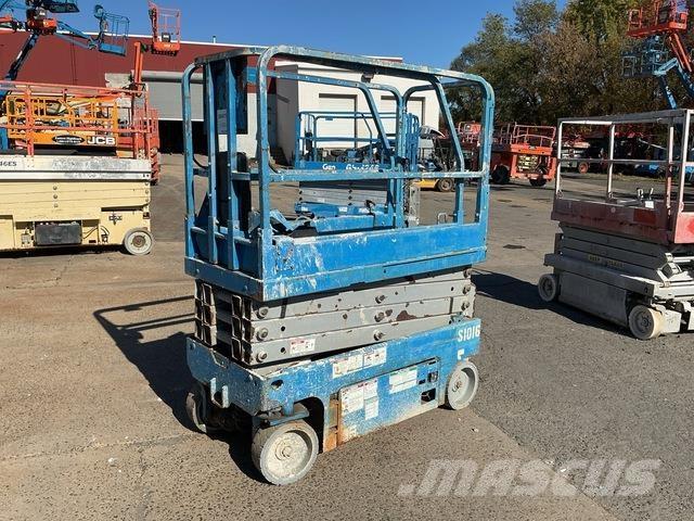 Genie GS-1930 Scissor lifts