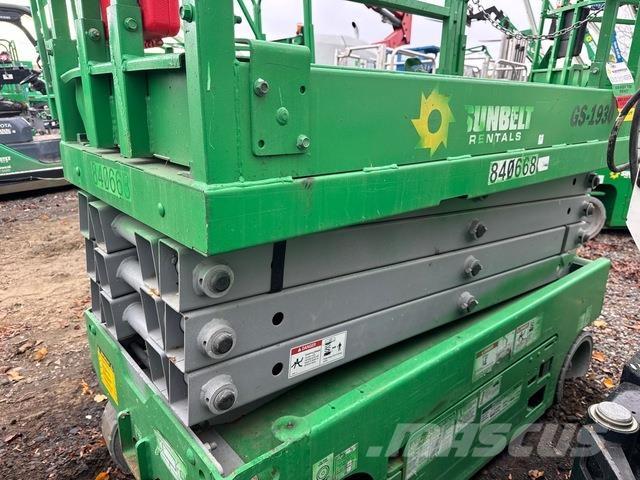 Genie GS-1930 Scissor lifts