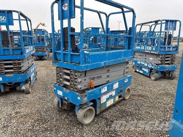 Genie GS-1930 Scissor lifts