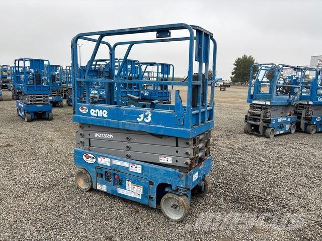 Genie GS-1930 Scissor lifts